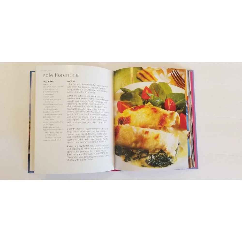 Perfect Fish & Seafood Cookbook Over 100 Essential Recipes Parragon Hardcover
